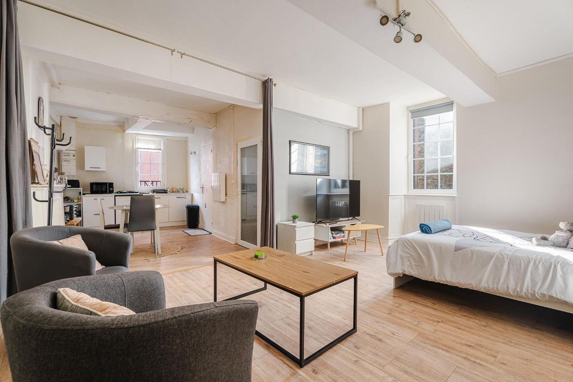 Appartement De Caractere Hyper Centre Ploermel Ngoại thất bức ảnh